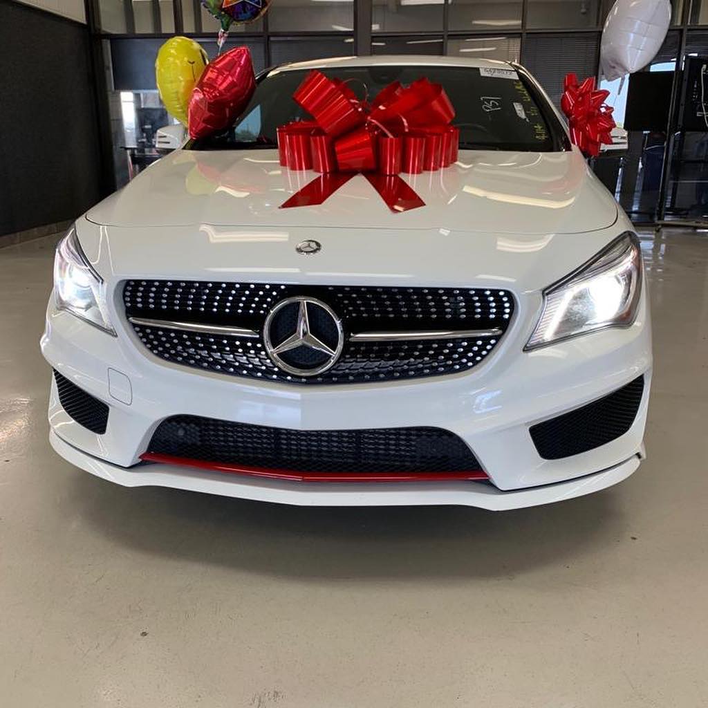 Bobrisky Gift Self With Multi Million Naira Benz