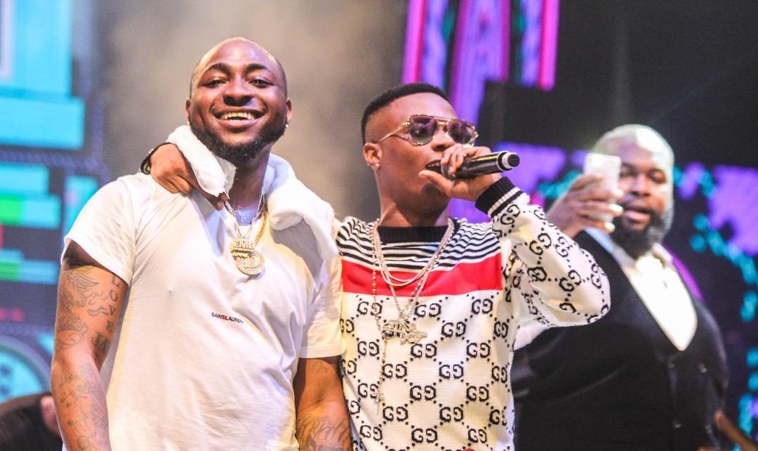 #MyGbeduSpotlight: 5 Reasons Davido Is Outshining Wizkid