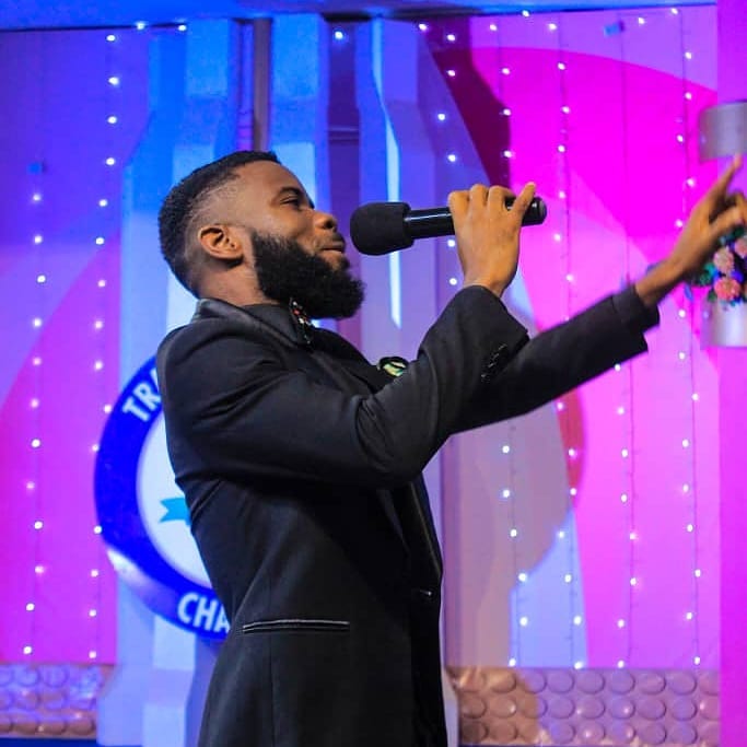 Film Maker Lanre Adediwura Calls For Help After Suffering Police Brutality