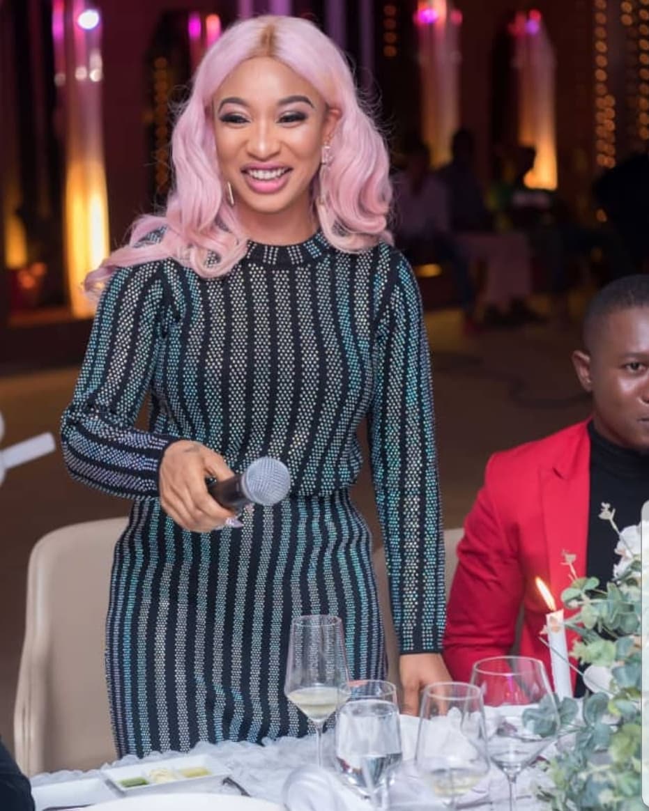 OMG: Tonto Dikeh Begs Doctor For New Boobs!