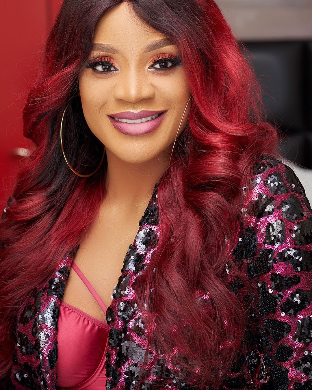 Nollywood Actress, Uche Ogbodo Displays Her Saggy Boobs