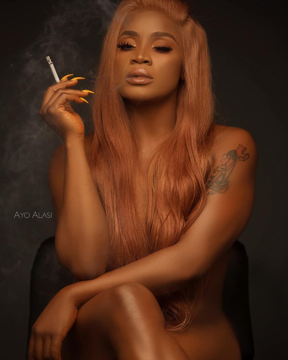 Nollywood Actress, Uche Ogbodo Displays Her Saggy Boobs