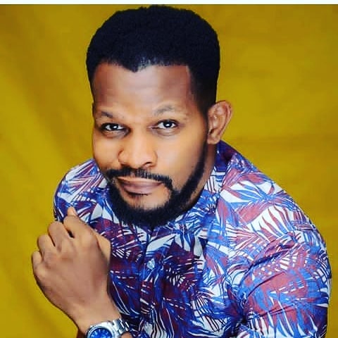Nollywood Actor Uche Maduagwu Begs Genevieve For Marriage