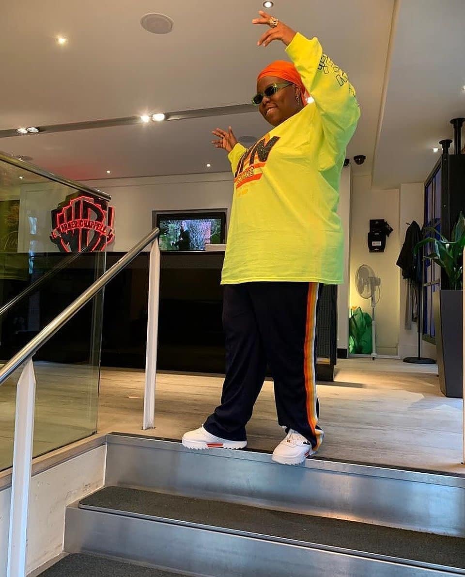 Teni Makanaki Officially Declares She Is A Lesbian