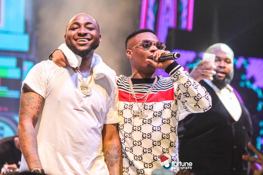 Wizkid & Davido Supports Each Other At Festival In Amsterdam - Video