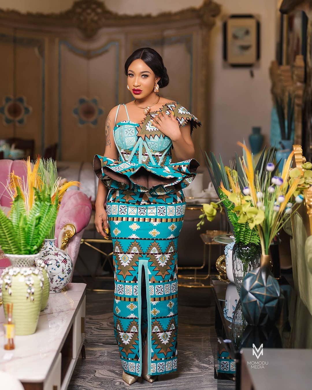 Tonto Dikeh Lead A Team Of Protesters To Seek Justice For Little Khloe (Videos)