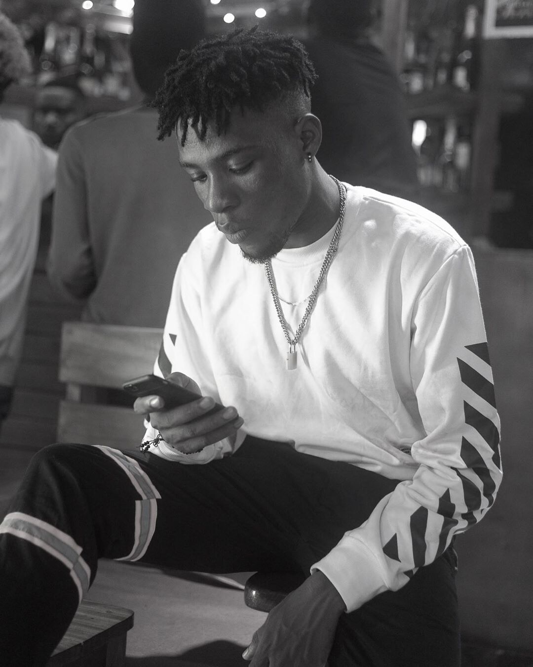 Young Star Joeboy Beats, Wizkid, Davido And Burna Boy To Claim Number One Spot On MTV